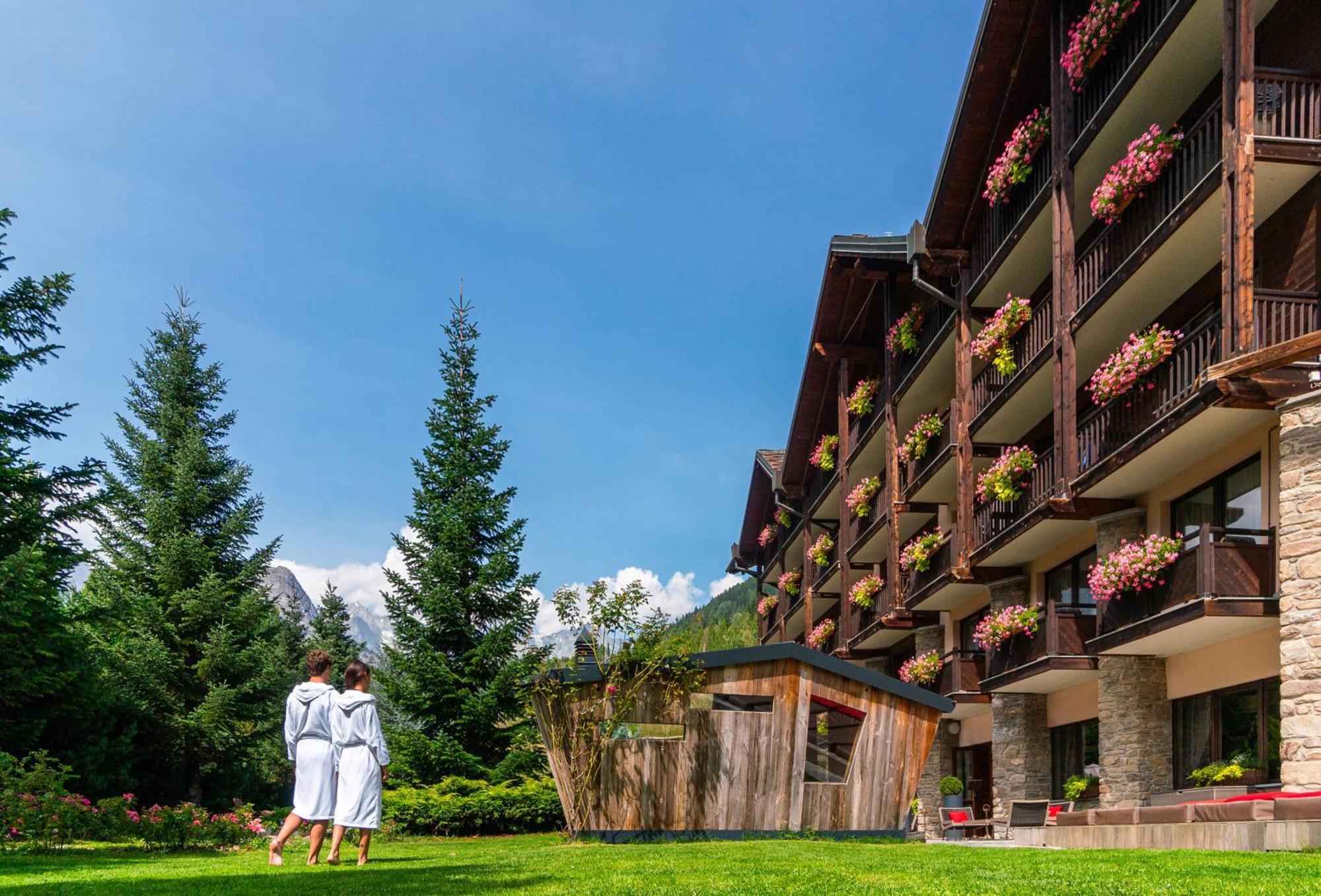 QC Termemontebianco Hotel Pre-Saint-Didier Bagian luar foto